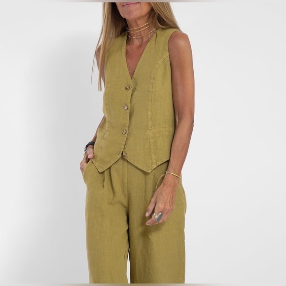 Women's Light Yellow/Green Pant & Vest Set - Picture 3 of 10
